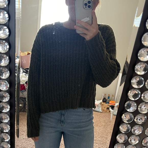 american eagle cropped sweater - Picture 1 of 4